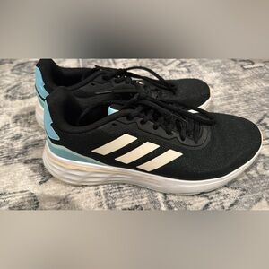 Women’s size 7 1/2 Adidas active shoe

Barely worn